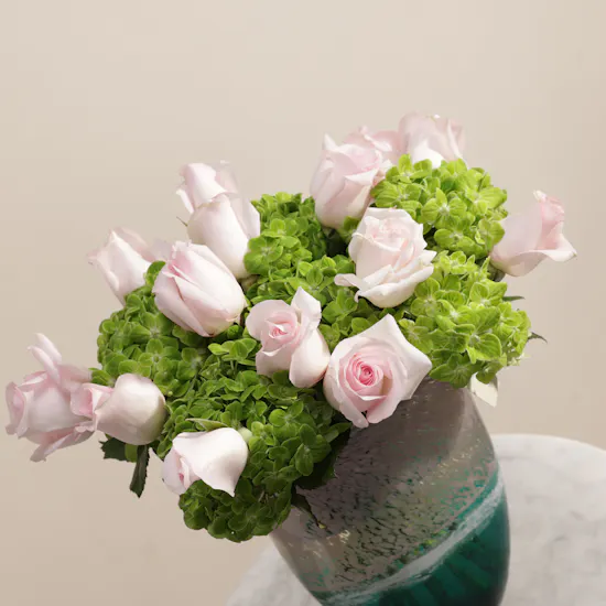 Shinny Pure Flower Vase
