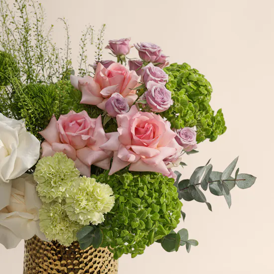 Garden Treasures Flower Vase