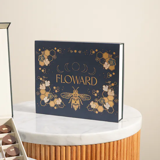 Floward Premium Medium Chocolates Box