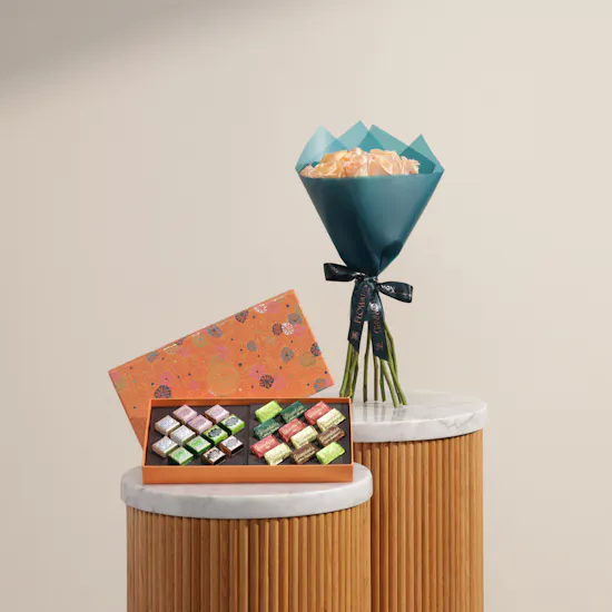 Venchi Murrine Cremino and Gianduiotto Chocolates Onrange Gift Box | Dreamy Flowers