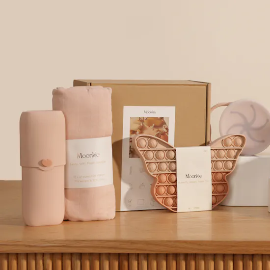 Moonkie Premium Baby Gift Set | Shiny Flowers