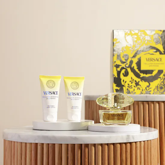 Versace Yellow Diamond EDT Women’s Gift Set