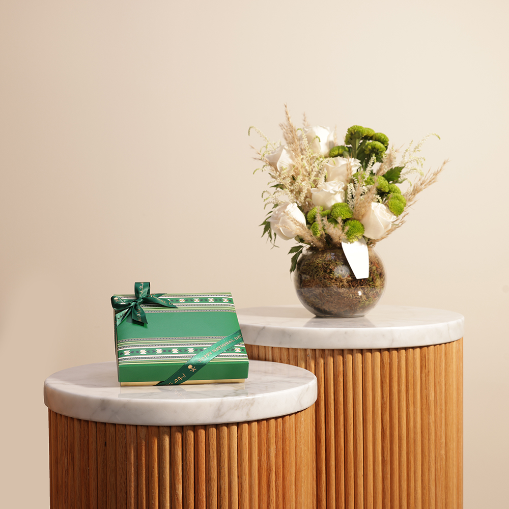 صندوق يوم وطني السعيد من بتيل | مزهرية رائعة