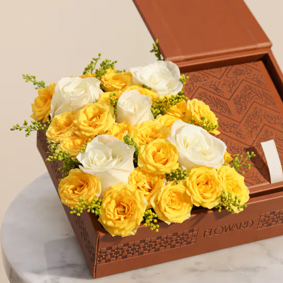 Floward Small Brown Leather Holy Quran and Flowers