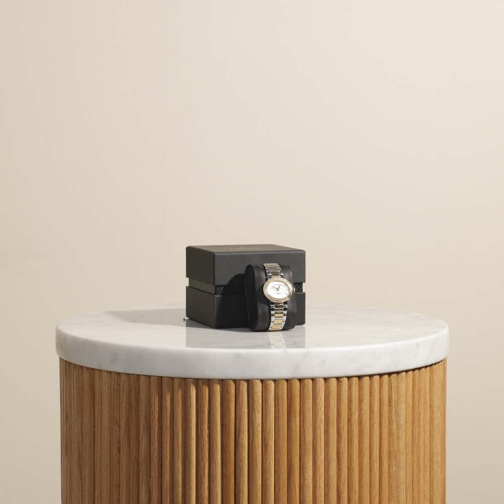 ساعة برستيج النسائية من أفاليري