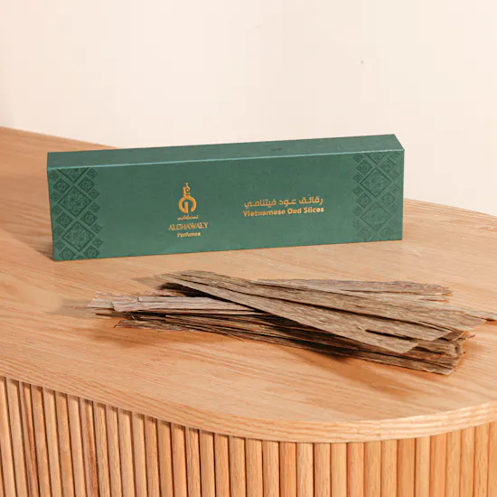 ALghawaly Box of natural Vietnamese oud chips
