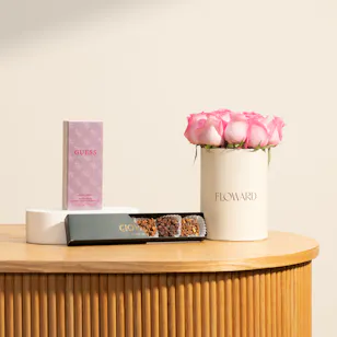 Guess Pink EDP For Women | Giovanni Dark Chocolate Caramel Mini Box and Flowers