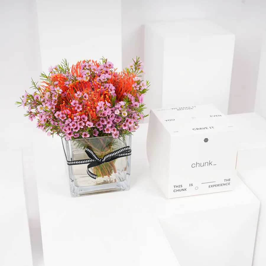 Chunk I Love you Mini Cake | Bright Blooms Vase 6