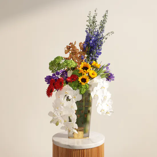 Artfeena Salwa Palace Astounding Flowers Gold-plated Vase