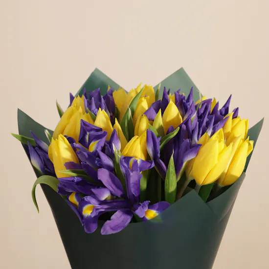 Floward Chocolates Box | Winter Essence Flowers Bouquet