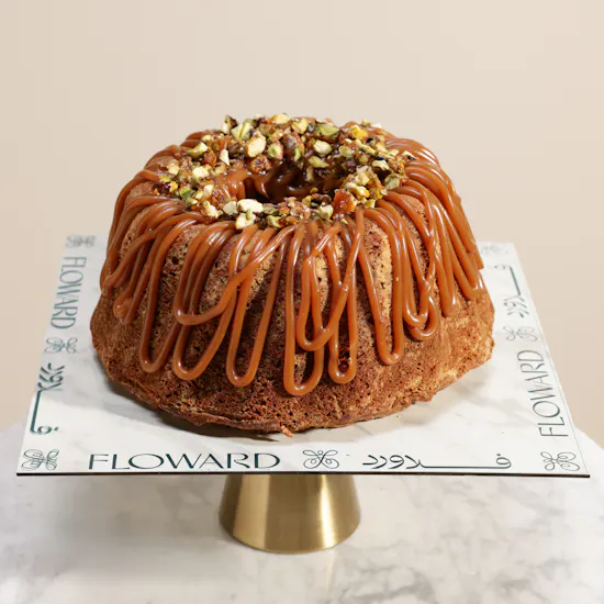 Floward Caramel and Pistachio Unique Cake