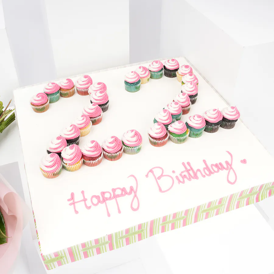 Helen's Bakery Numbers Mini Cupcakes | Flowers  2