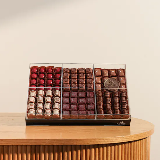 Rhône Elegant Medium Chocolate Tray