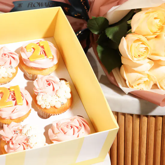 Cake Boutique 21 Happy Birthday Cupcakes | The Happiness Roses Bouquet