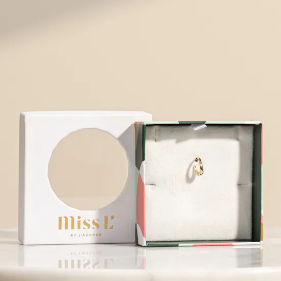 Miss L' Circle Shaped Open Hoop Gold Women's Earring