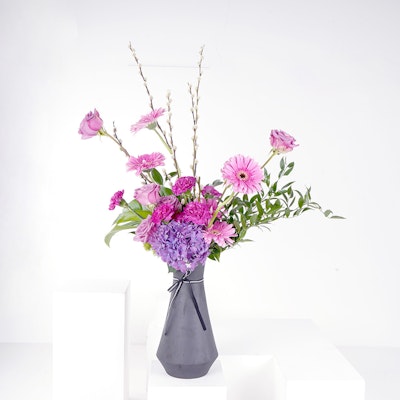 Carnations & Gerbera | Black Vase