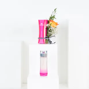 LACOSTE TOUCH OF PINK (W) EDT 90ML With Flowers