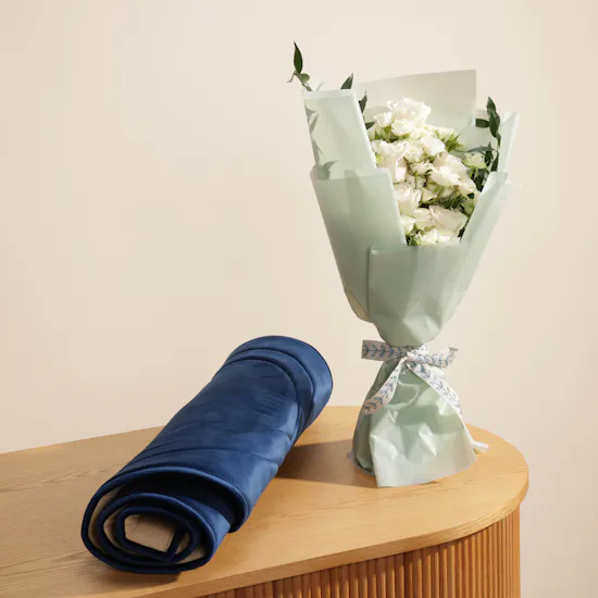 Blue Prayer Mat | White Purity Bouquet