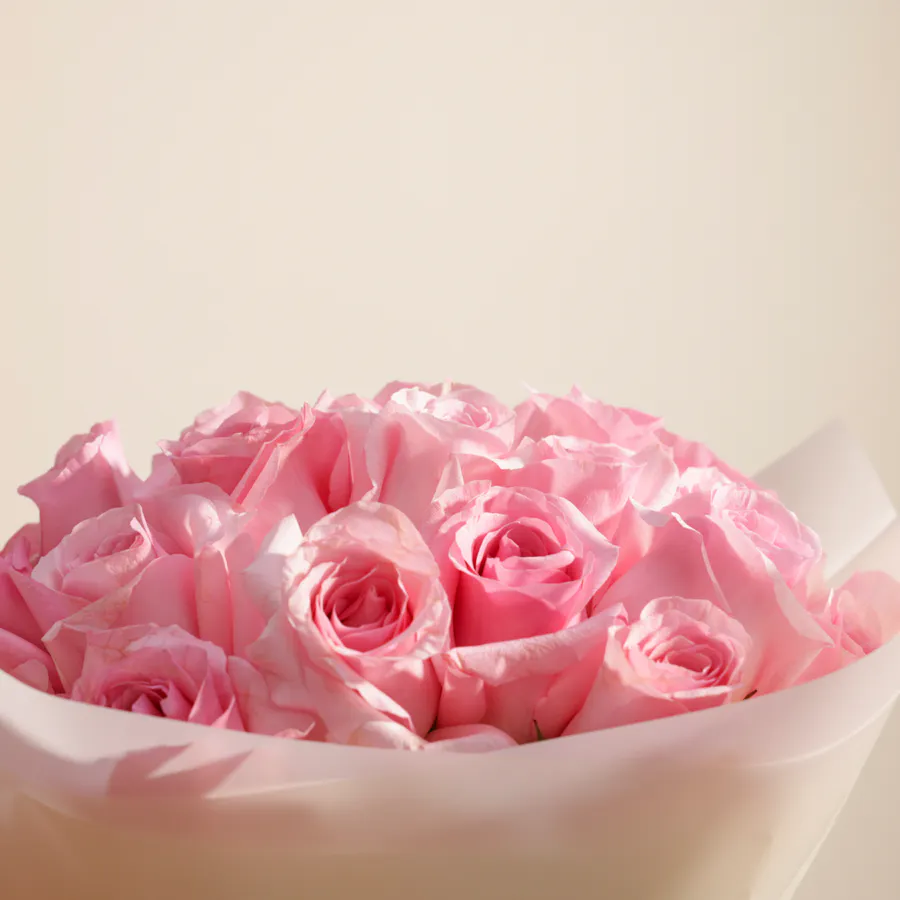 Delicate Roses Bouquet 5
