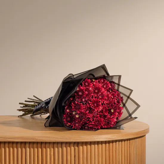 Red Romance Flower Bouquet