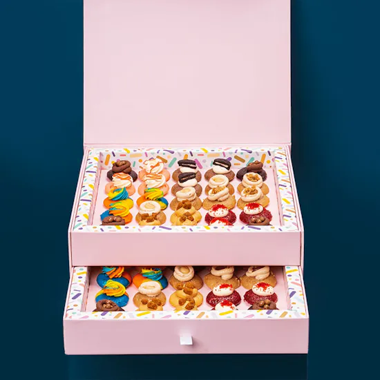 Sugargram VIP Mix Cupcakes Box | 50 Pieces