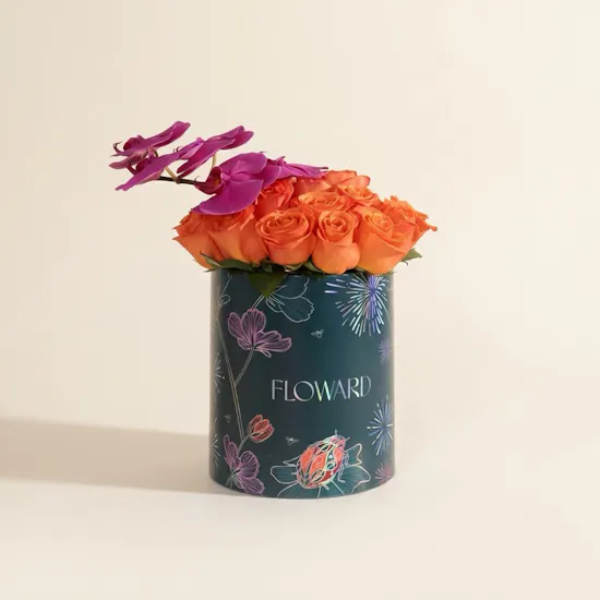 Golden New Beginnings Flower Box | 30 Flowers