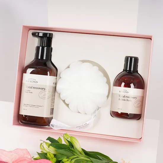 The Face Shop Beyond Total Recovery Body Set | Light Pink