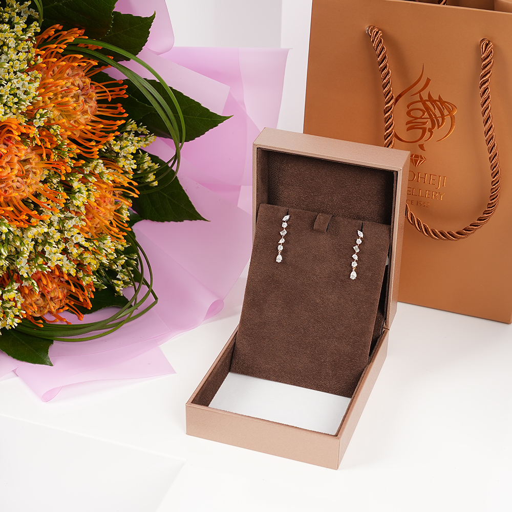 اقراط الألماس والروز قولد من الكوهجي | الأزهار المبهجة