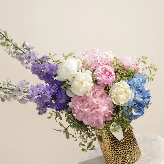 Peony Calm Glow Vase