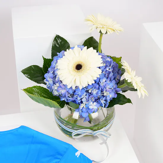 Al Hilal 23/24 Fan T-shirt Medium | Hydrangea Bouquet
