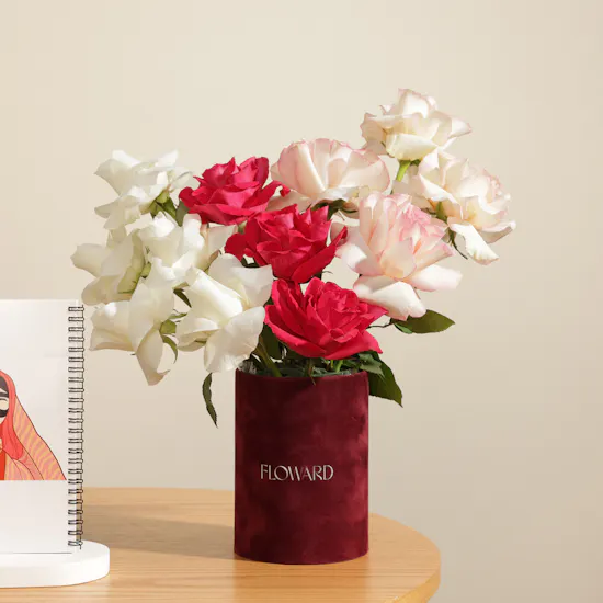 Glossy Touch Omani Women’s Day Notebook and Tote Bag | Hopefully Flowers