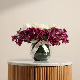 Pure Delight Flowers Vase