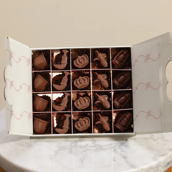 Floward Omani Taste Chocolates