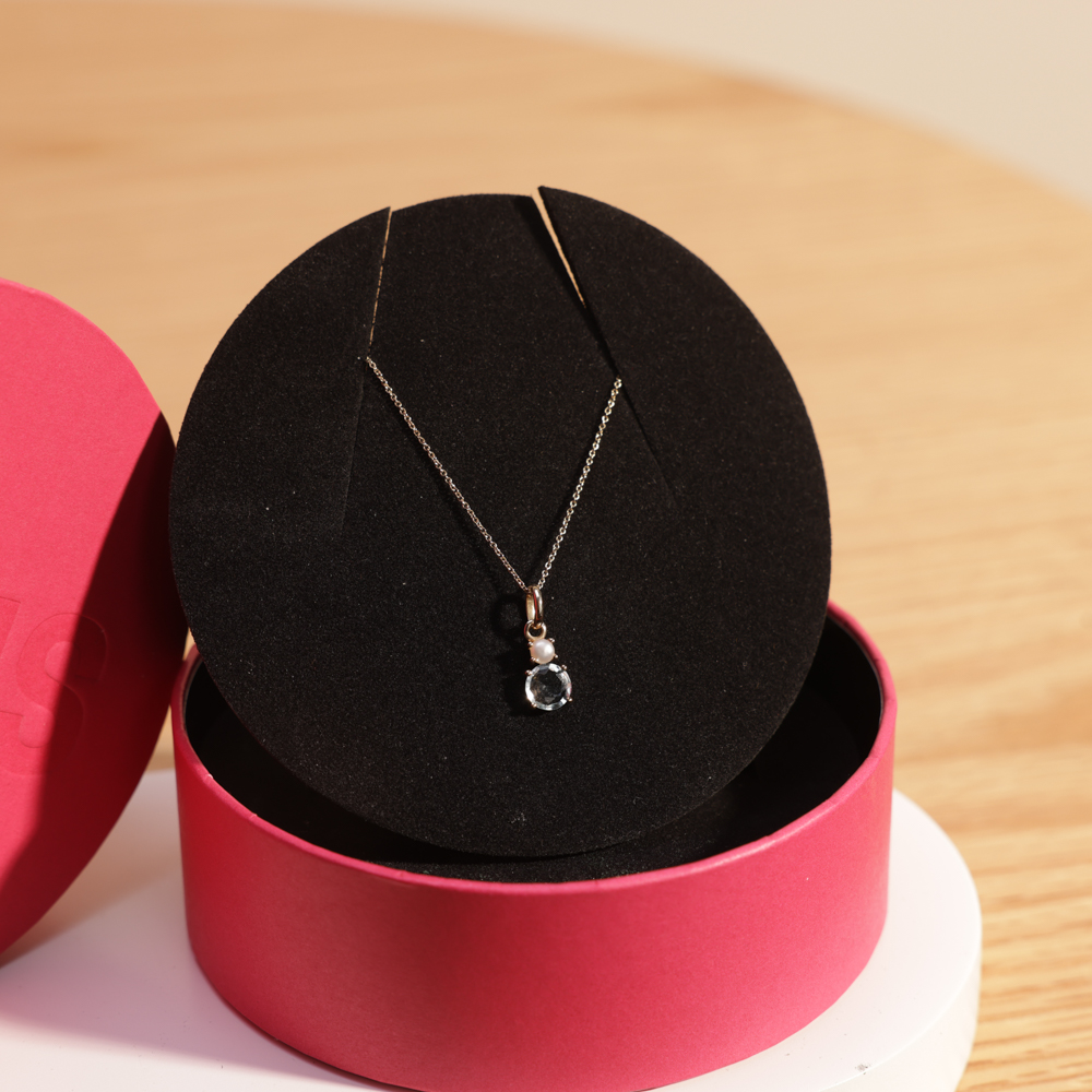 قلادة ميني إيفيت الذهبية للنساء من توس