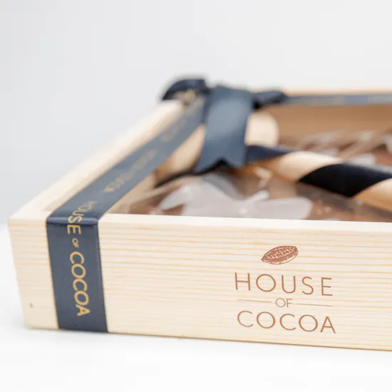 House of cocoa Hammer Hazelnut Chocolate Block | White Roses