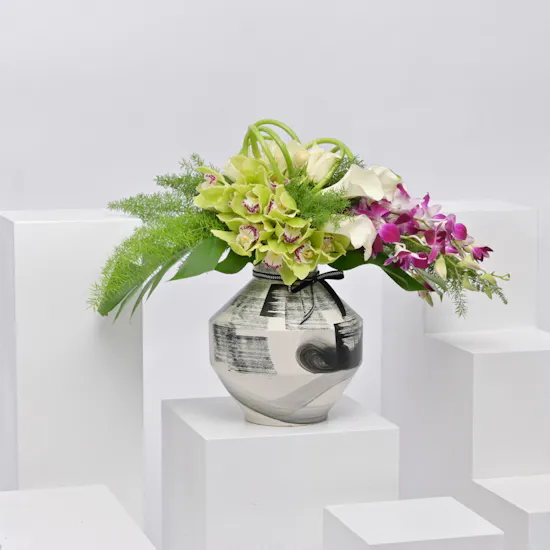 Artistic Blooms Vase