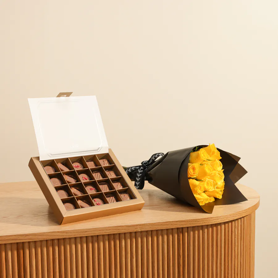 Levo Small Chocolate Box | Radiant Flowers 1