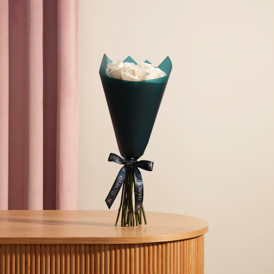 Dreamy White Roses Bouquet | 12 Flowers