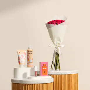Bubblzz × Floward Bloom and Glow Exclusive Pouch | Warm Flower Bouquet 