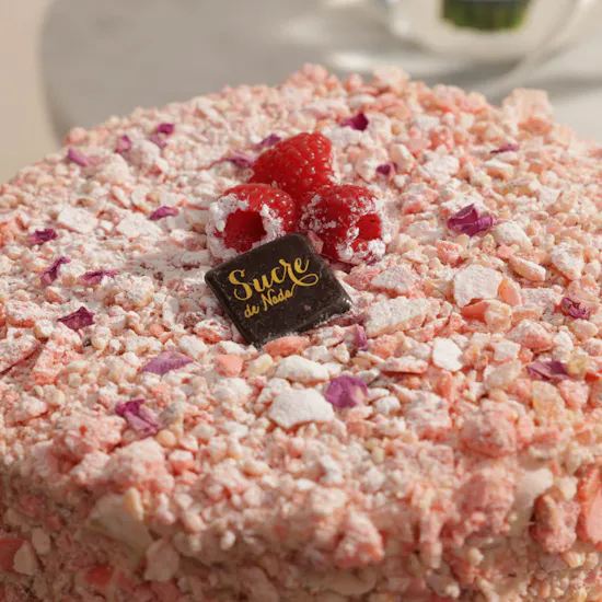 Sucre de Nada La Vie en Rose Cake | Happiness Flowers