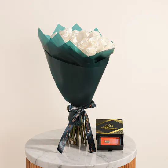 Dar Alsabaek 1 Gram Gold Bar | Romantic Roses Bouquet