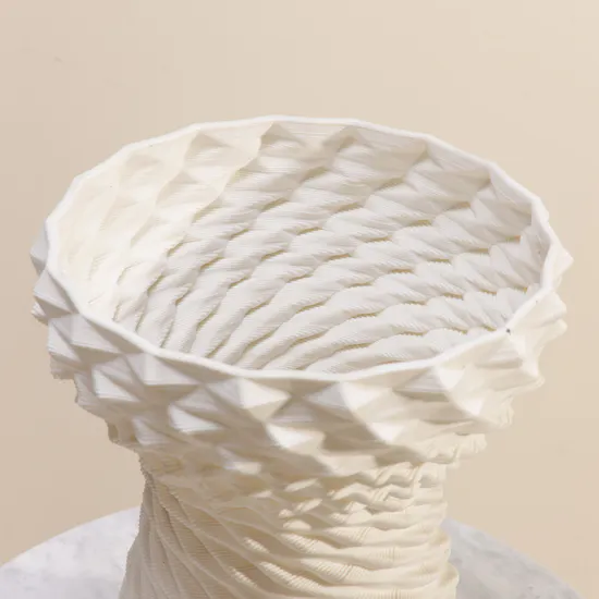 Floward 3D Rounded White Vase