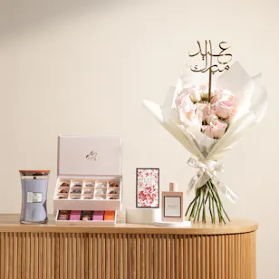 The Feminine Touch Gift Set | Timeless Eid Flowers 