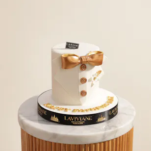 Laviviane Father's Day Vanilla Cake Laviviane Father's Day Vanilla Cake
