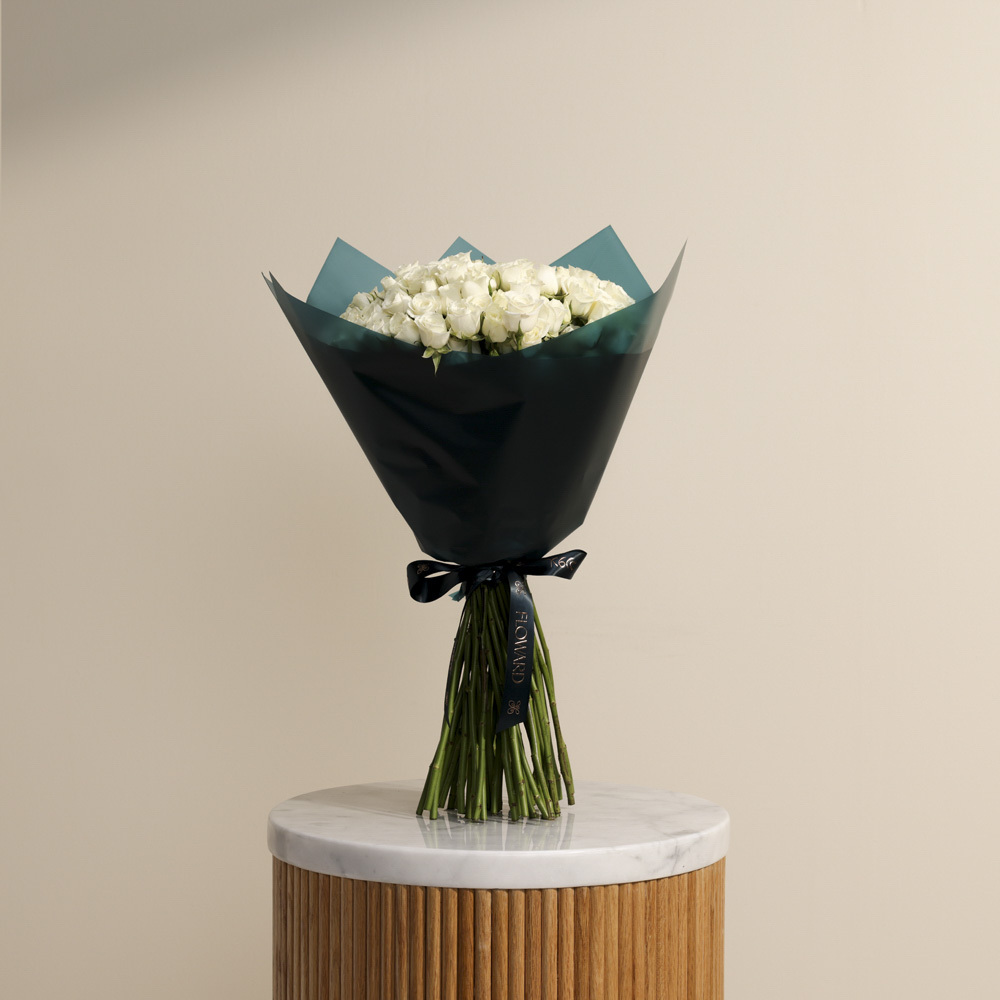 White Baby Rose Bouquet | 50 Flowers