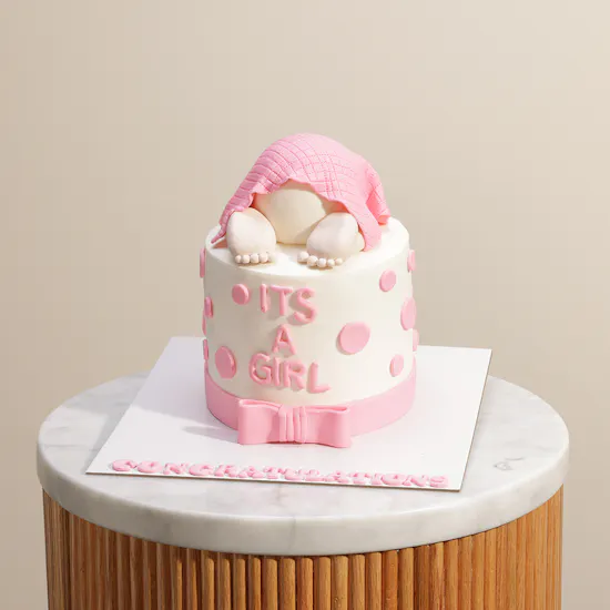 Floward It’s a Girl Cake