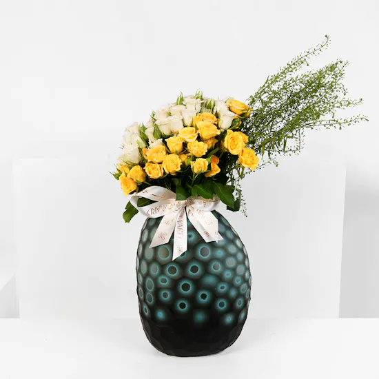 More Chocolate Maxi Perla Di Bianka Tray | Blooms