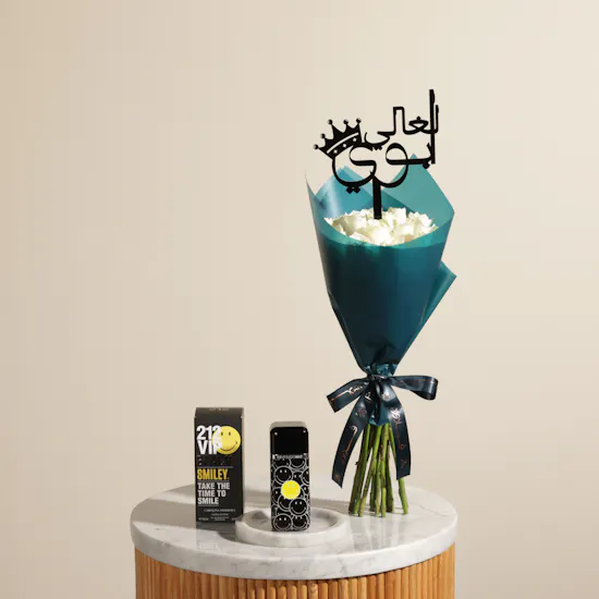 عطر 212 في اي بي بلاك سمايلي للرجال من كارولينا هيريرا | باقة زهور الأب الغالي