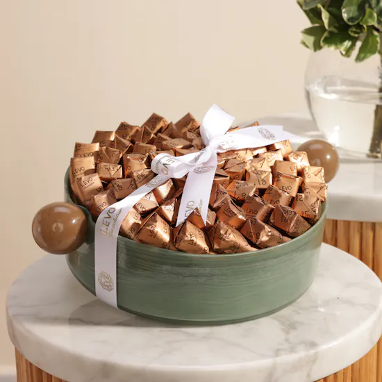 Levo Crepe Dentelle Chocolate Green Tray | Fancy Flower Vase