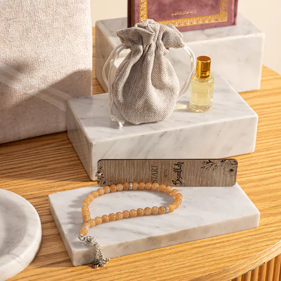 Urban Rugs Roses Islamic Gift Box